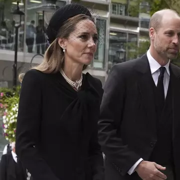 Kate Middleton, apariție impecabilă la funeraliile ducesei de Kent. Ce ținută a ales Prințesa de Wales pentru evenimentul istoric
