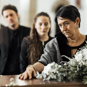 Zile libere în caz de deces al rudelor - părinți, bunici, socrii, frați