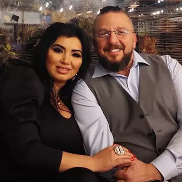 Adriana Bahmuțeanu, despre trauma prin care a trecut soțul ei, George Restivan: „Soția lui a murit când a născut”