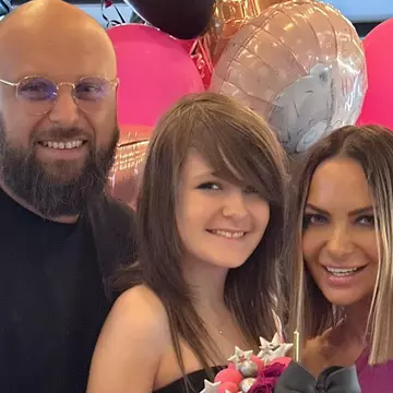 Andreea Antonescu, din nou alături de Traian Spak și cele două fiice ale sale. Cum arată viața ei după ce s-a mutat în America