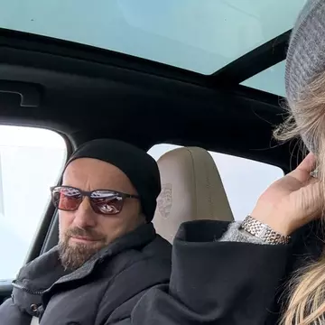 Dani Oțil i-a făcut un cadou de zeci de mii de euro soției sale, de ziua ei. Gabriela Prisăcariu a împlinit 33 de ani