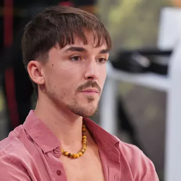 Ce este colita ulcerativă, boala autoimună pe care Emil Rengle o are: „Înainte de această afecțiune, felul în care trăiam era stresant și neorganizat”