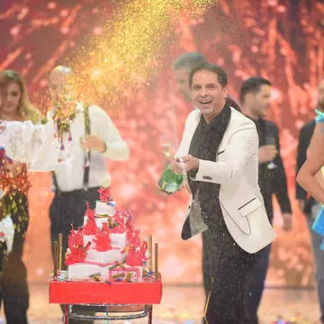 Dan Negru le dă lecții prezentatorilor de Revelioane de la marile posturi TV: „Ne auzim în 2050”