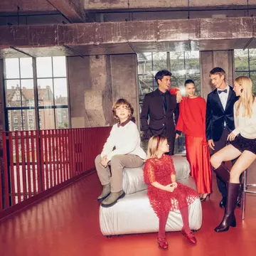 Reserved Christmas Stories – o colecție de sărbători pentru întreaga familie