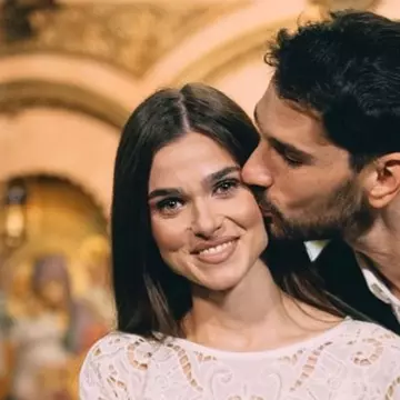 Cum a reacționat Theo Rose când soacra ei a scos-o la un restaurant cu stele Michelin. Cum i se adresează artista: „Râdeau de mine”