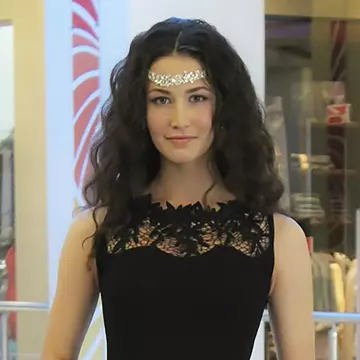 O stewardesă de 25 de ani a fost ucisă de iubitul gelos într-o cameră de hotel