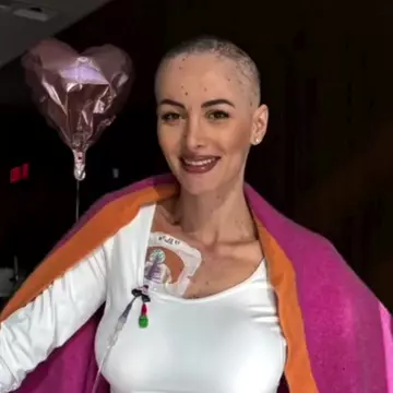 Beatrice Andrei a fost diagnosticată cu leucemie: „Am pierdut forța, am pierdut energia… dar nu am pierdut lupta”. Fostă campioană națională la atletism a participat la X Factor și a făcut parte din trupa Like Chocolate