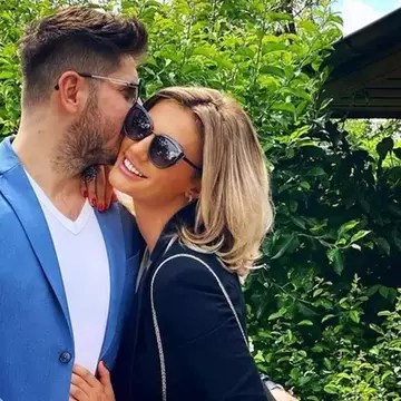 Diana Enache s-a împăcat cu Ionuț Vîntu? Cei doi s-au afișat din nou împreună alături de fetița lor