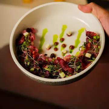 Revelion 2026 la Patio Bistro: o cină dedicată eleganței și gustului, cu influențe din gastronomia franceză