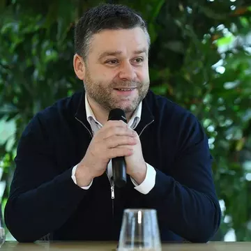 Lucruri neștiute despre Ciprian Ciucu, noul primar al Bucureștiului. Drumul de la jurnalism la funcția de edil