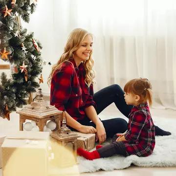 5 soluții pentru a menține ordinea în camera copilului în perioada sărbătorilor