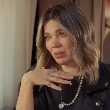 Gina Pistol, emoționată până la lacrimi de o întrebare de la Dana Rogoz