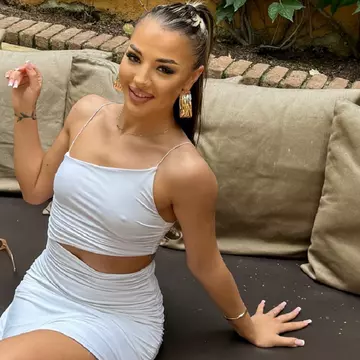 Roxana Țuțu de la "Puterea Dragostei" a născut. "Lumea mea a prins un chip!"