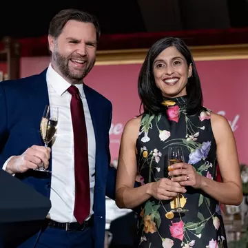 JD Vance va deveni tată din nou! Soția lui, Usha, este însărcinată cu al patrulea copil: „Suntem deosebit de recunoscători”