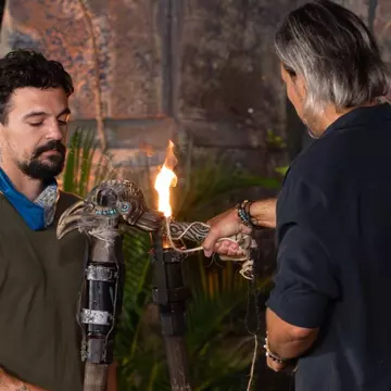 Adi Petre din echipa Războinicilor, eliminat de la Survivor. Gestul făcut față de Nicu Grigore înainte de a pleca