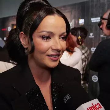 Anca Dinicu, dezvăluiri despre comedia „Băieți de oraș” și viața de familie. Care a fost cel mai frumos cadou pe care l-a primit de la logodnicul ei: „Experiențele sunt cel mai mare cadou” / Exclusiv