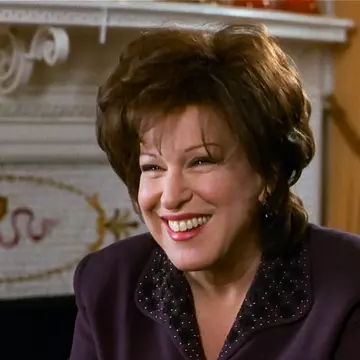 Bette Midler, transformare surprinzătoare la 80 de ani. Legenda Hollywoodului, fotografiată într-o ipostază neobișnuită în New York