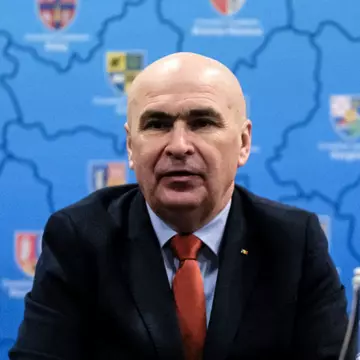 Noi schimbări aduse de Guvernul condus de Ilie Bolojan. Executivul pregătește tăieri masive în aparatul de stat