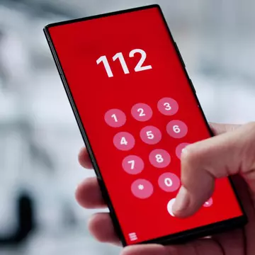 Sistemul național 112 va putea primi apeluri video, poze și mesaje de la persoanele aflate în pericol
