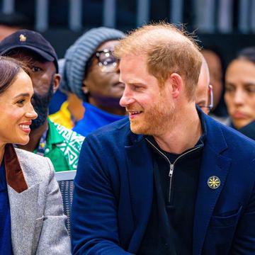 Ducii de Sussex, în ipostaze intime, cum rar îi vezi. Fotografiile publicate de Meghan Markle la opt ani de la căsătorie s-au viralizat
