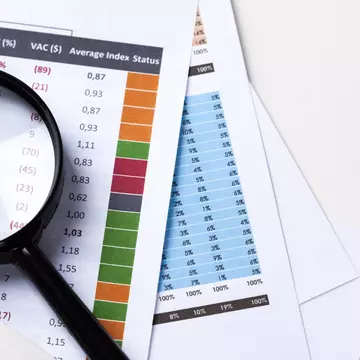 Auditul digital explicat: ce probleme ascunse îți țin afacerea pe loc