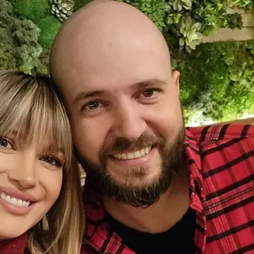 Cum se înțeleg Lora și Ionuț Ghenu, la un an și jumătate de căsnicie: „Sunt o femeie cu destule traume. Pot apărea tensiuni”