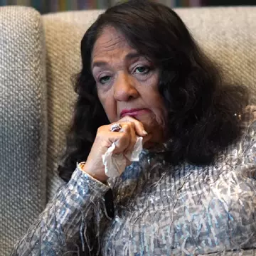 Nedra Talley Ross, ultima membră supraviețuitoare a faimoasei trupe "The Ronettes", a murit la 80 de ani