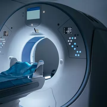 Un bărbat a murit după ce a fost atras într-un RMN: „Într-o fracțiune de secundă, aparatul l-a tras”