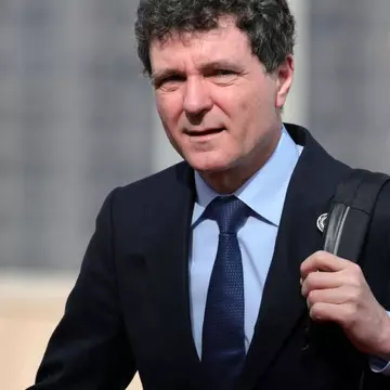 De ce nu se desparte niciodată Nicușor Dan de rucsac. Președintele cu ghiozdanul în spate la întâlnirile oficiale
