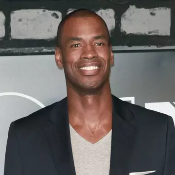 Baschetbalistul Jason Collins a murit la 47 de ani. A fost primul jucător NBA care și-a recunoscut orientarea sexuală