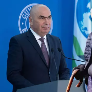 Rugămintea mamei lui Ilie Bolojan: „Mi-a spus asta de mai multe ori”. Premierul interimar și părintele său au o legătură specială