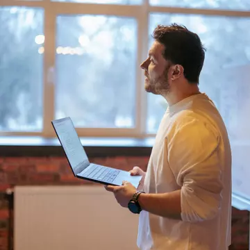 De ce merită să investești în dezvoltarea abilităților de exprimare - Ghid by Collegio