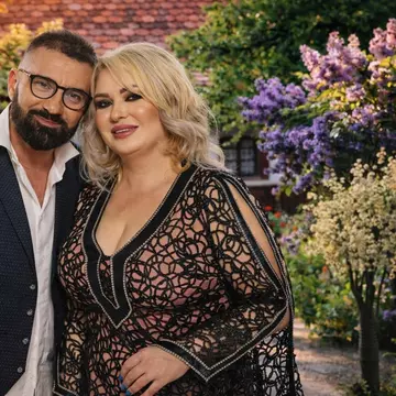 Viorica și Ioniță de la Clejani au câștigat procesul cu Dan Bursuc. Ce trebuie să facă impresarul acum