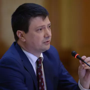 Cine este Ionuț Vulpescu, politicianul propus pentru Ministerul Culturii. Deputatul PSD a fost implicat într-un scandal de plagiat și a rămas fără diploma de doctor