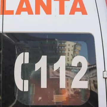 Copil de 12 ani, strivit de o cruce, într-un cimitir din Cluj
