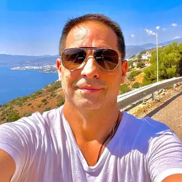 Dan Negru, dezamăgit complet de vacanța din Grecia și Cipru. Ce nu i-a plăcut: „Mi-e frică să spun, pentru că e efect de turmă”