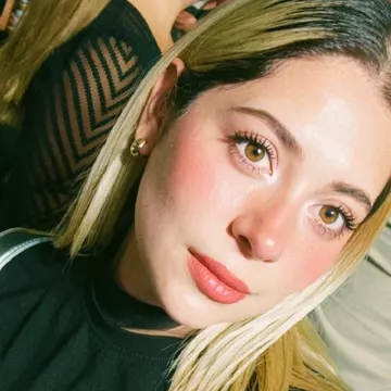 Influencerița Paola Márquez a murit la 30 de ani. A fost găsită fără suflare în apartamentul său