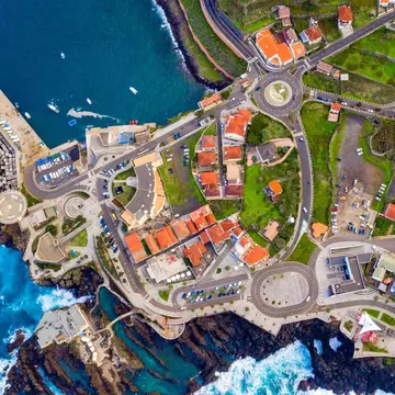 Vacanță în Portugalia: circuite, orașe istorice și experiențe locale