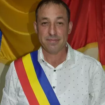 Un primar din Ialomița s-a dat singur în judecată. Ce speră să obțină Marian Trâmbițașu