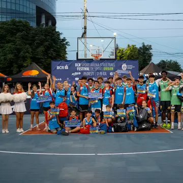 Republica sportului: 20.000 de oameni au ieșit în stradă să facă sport la Ploiești. Tamaș, Torje, Corina Ungureanu și Leonard Doroftei, printre participanți