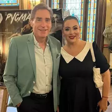 Oana Roman, adevărul despre veniturile sale, după acuzațiile că trăiește din banii tatălui său: „Nu mi-a mai dat niciun ban. Așa a fost normalitatea”