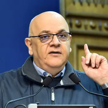Averea lui Raed Arafat, pusă sub sechestru de procurori în dosarul de contrabandă cu elicopterul SMURD