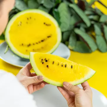 Pepenele verde cu miez galben: una dintre cele mai interesante descoperiri ale verii din magazinele Lidl