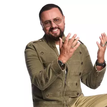 Cătălin Măruță, ironizat de Furnicuțele. Cum l-au întâmpinat pe prezentatorul Tv: „Fii antenă, barosane, că pro ai mai fost!”