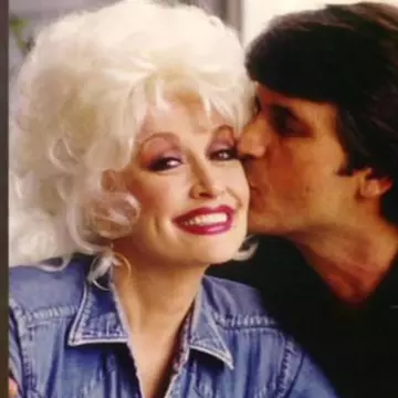 De ce nu a avut Dolly Parton copii. Ea și soțul ei, Carl Dean, au fost căsătoriți 58 de ani: „Am vorbit despre asta”