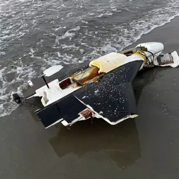 Plaja Olimp, evacuată după ce o dronă cu explozibil a fost detonată chiar între șezlonguri