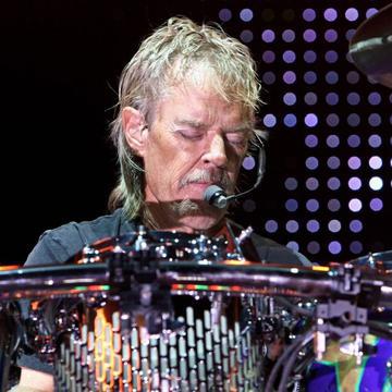 Frank Beard a murit. Bateristul trupei ZZ Top avea 77 de ani