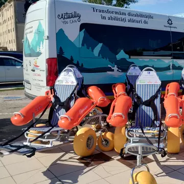 21 de plaje accesibilizate pentru persoane cu dizabilităţi şi un centru de activităţi la Eforie Sud