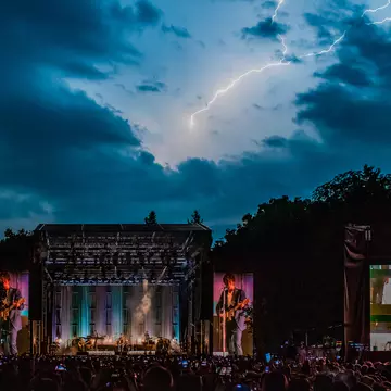 Tot ce trebuie să știi înainte de Summer Well 2026. Ghidul complet pentru ediția aniversară de 15 ani