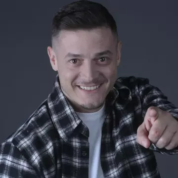 Cine este Gabriel Torje de la Asia Express 2026. Are 36 de ani și a evoluat la mari cluburi ingernaționale